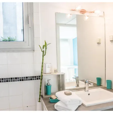 Apartment Aventure Avignonnaise - Rooftop Terrasse - Intramuros - Center *